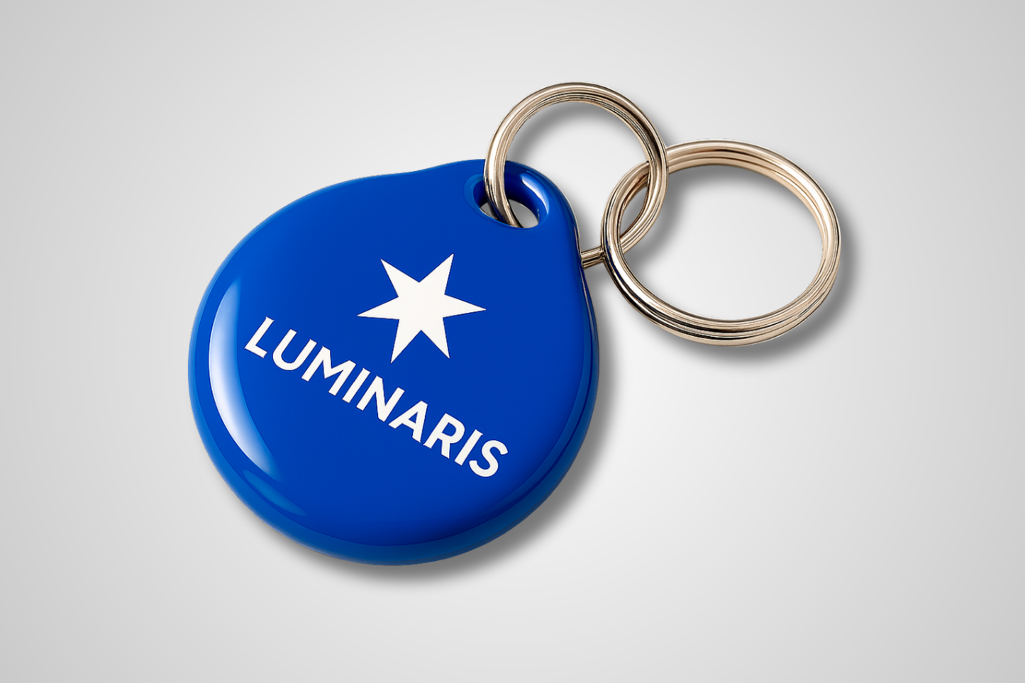 Une photo d'un porte-clés RFID avec logo