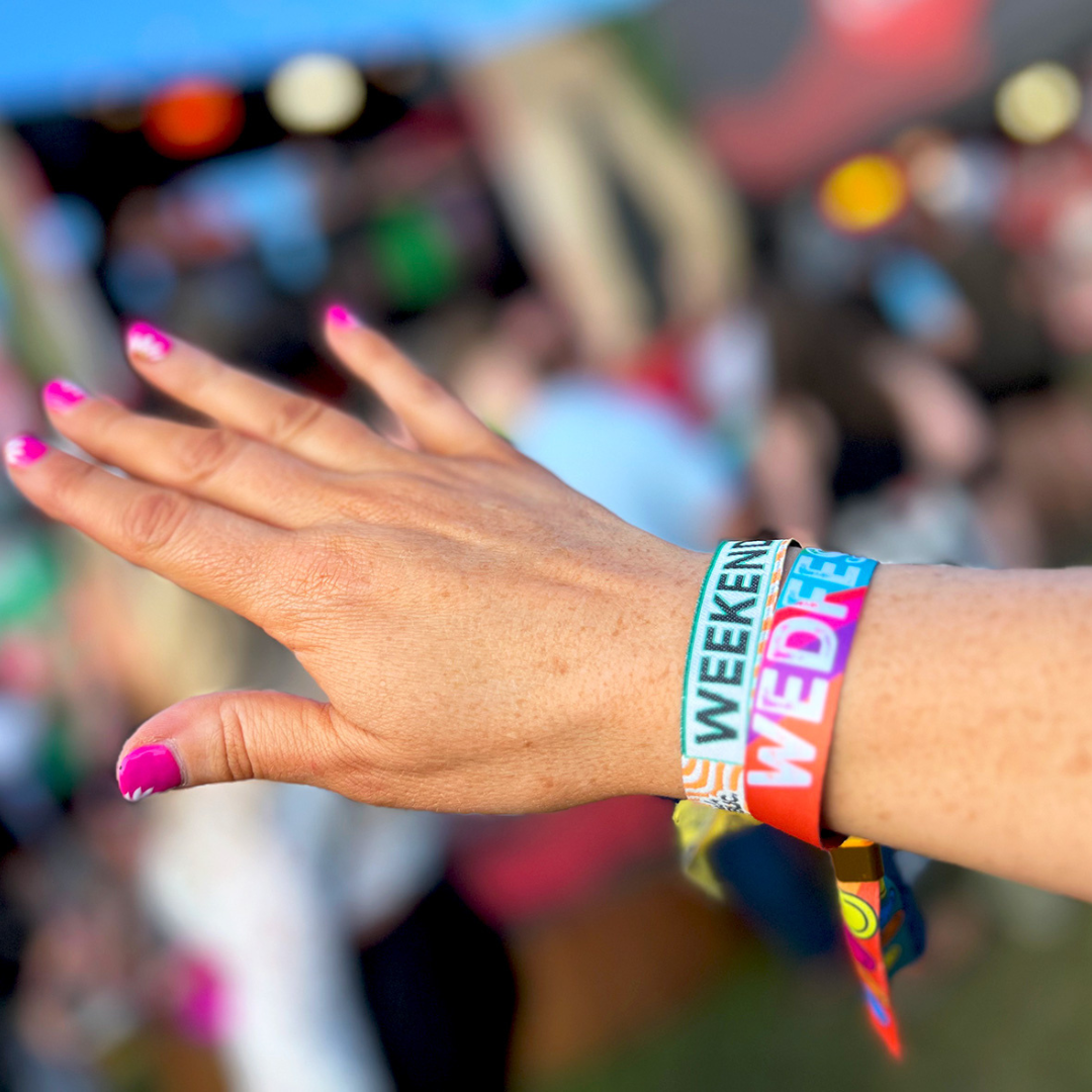 Bracelets de festival imprimés