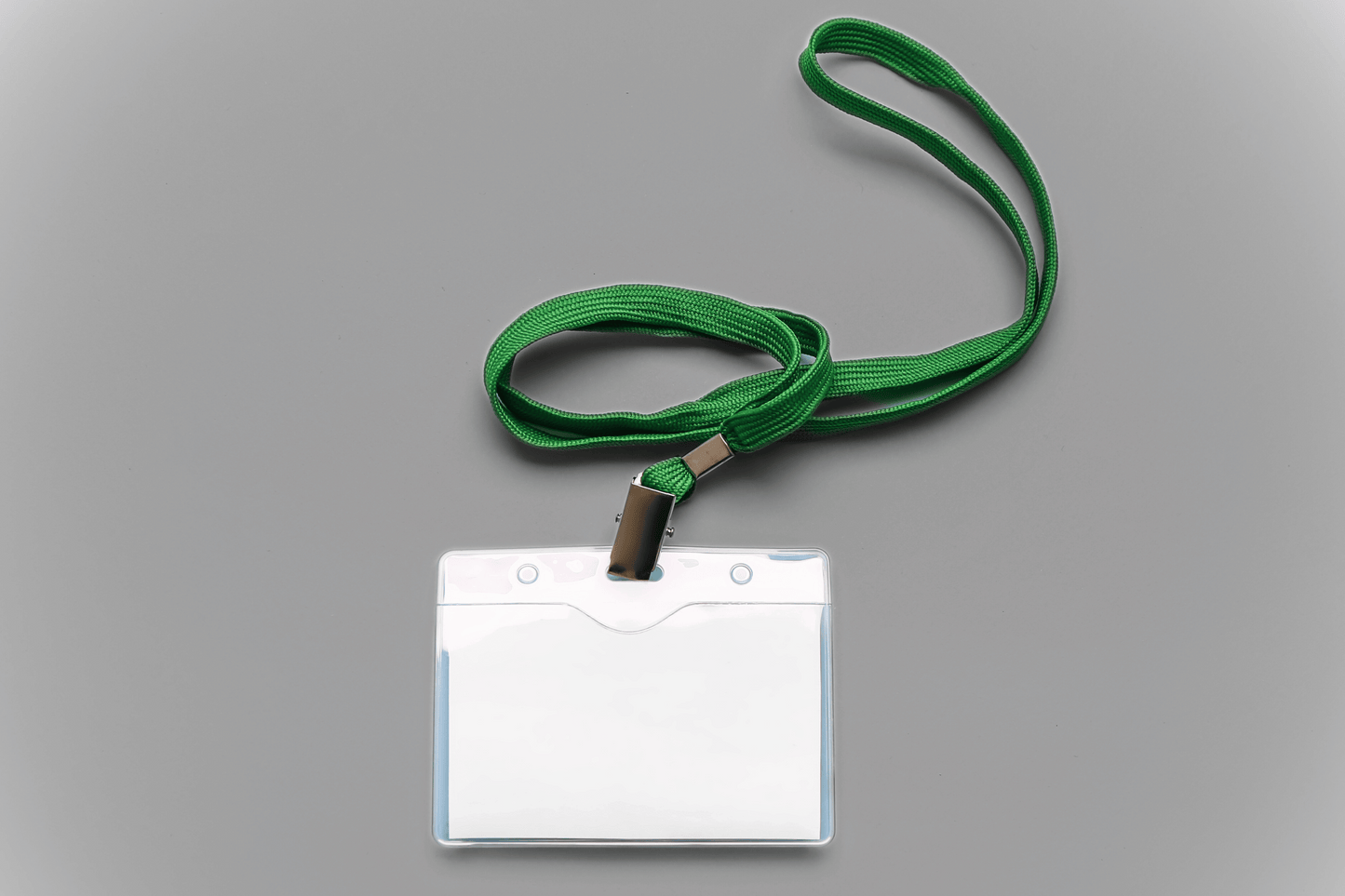 Poche de carte transparent en stock de JM Band®. Achetez des accessoires en 90 x 120 debout ici.
