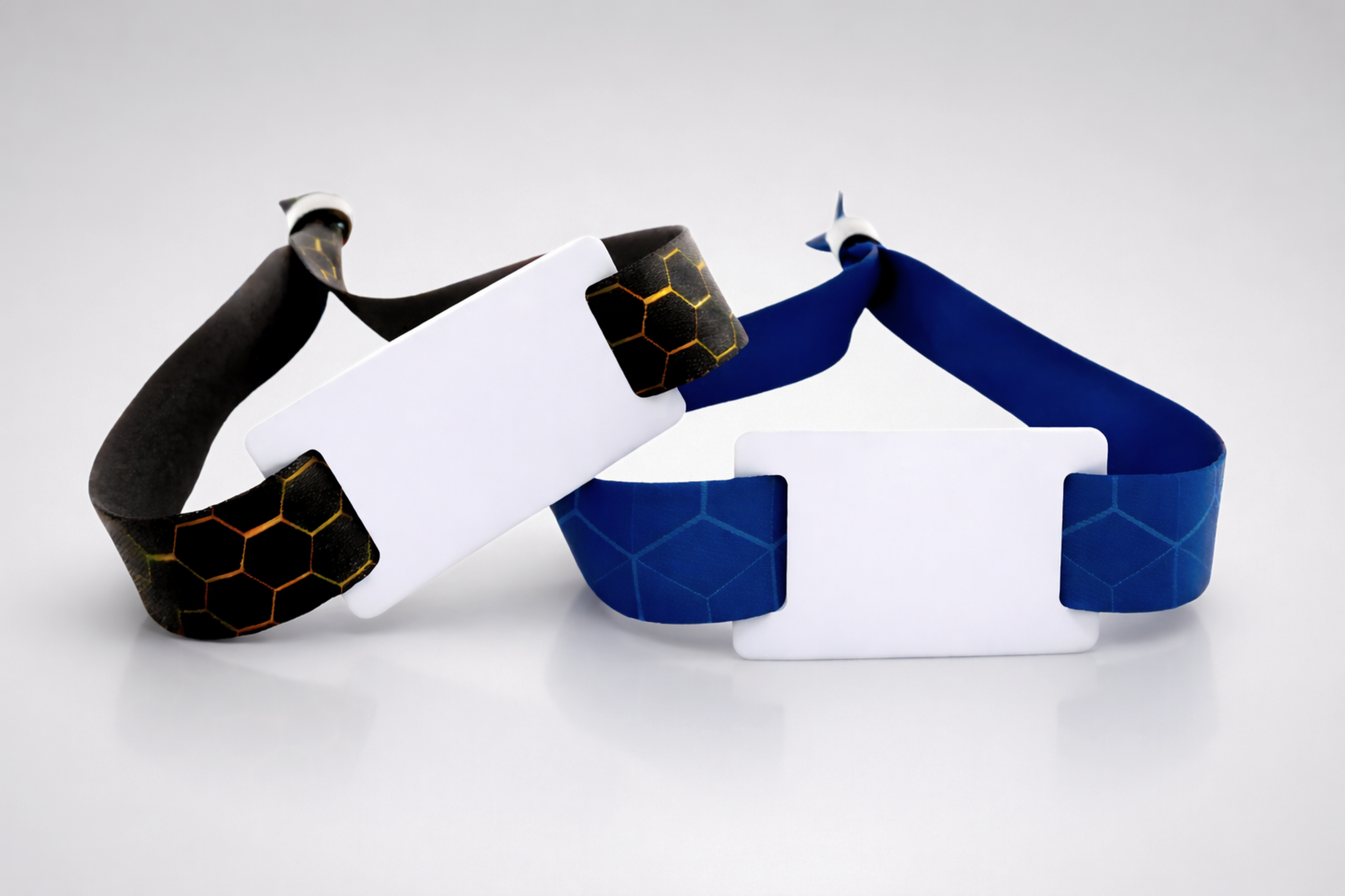 Bracelet en tissu avec RFID en stock dans différents designs de JM Band®