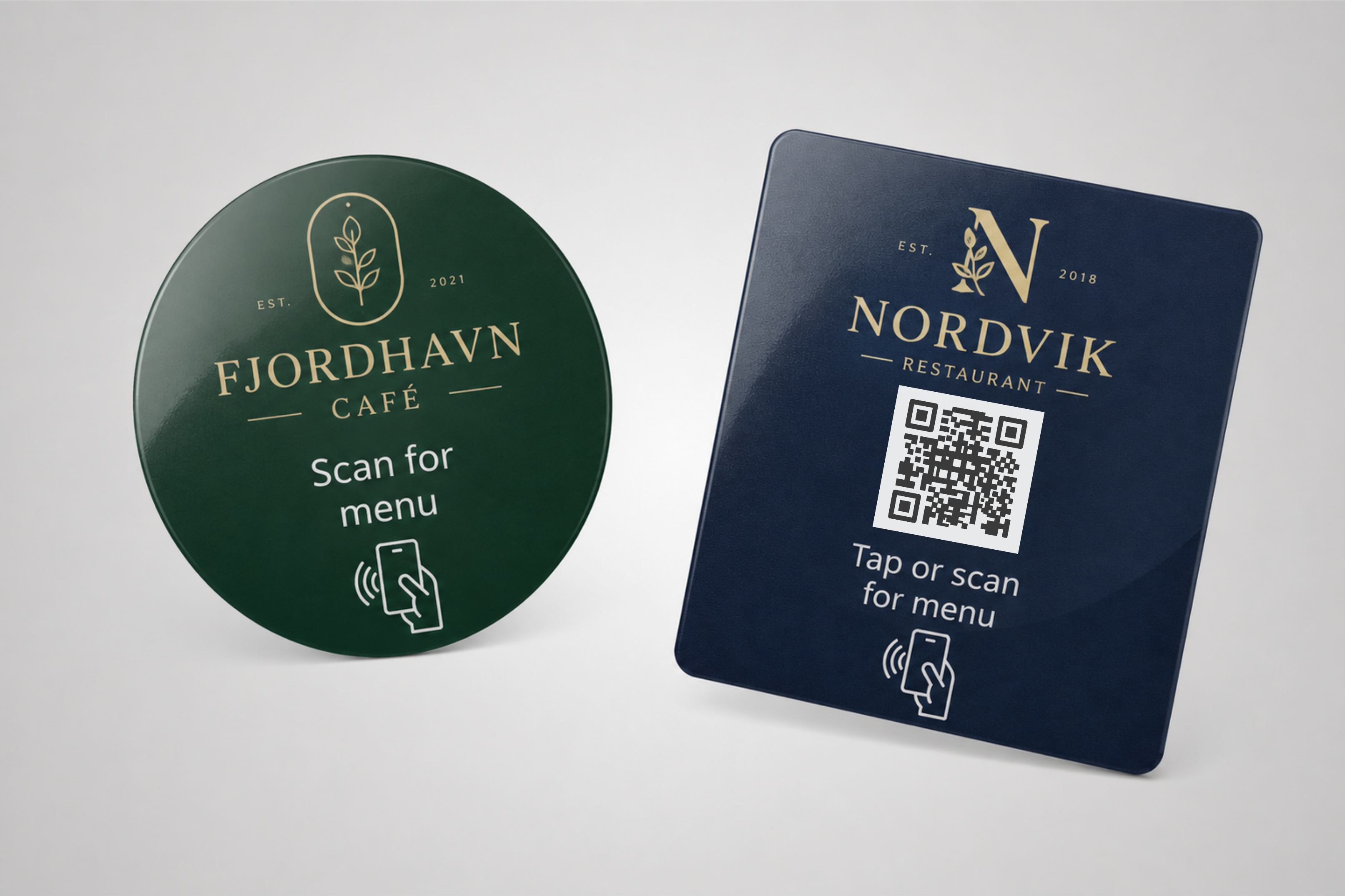 Digitale Speisekarten mit NFC-Aufklebern in stark frequentierten Mittagscafés