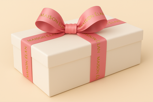 Breites bedrucktes Geschenkband